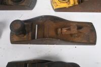 HAND PLANES: A selection of nine&nbsp;hand planes including Stanley, Union, Carter & Marples along with additional parts.&nbsp; - 4