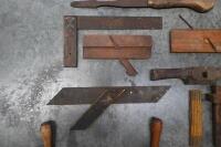 TOOLS: A tub of mixed early hand & wood working tools including spirit levels, clamps, planes, saws & others.&nbsp; - 4