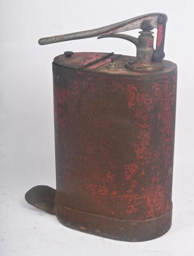 GREASE PUMP: A early grease pump likely by Alemite, approx 53cm high.
