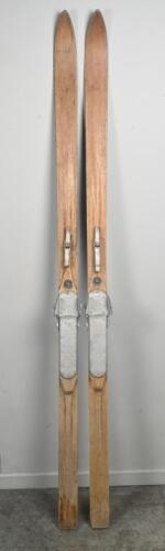 SKIS: A early pair of hickory skis by Geze 'Kandahar' Breitmeyer Sport Stuttgart Germany each engraved with number under plaque '2153' & '2163'. 189cm long each.