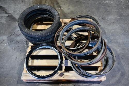 275 · RIMS: A large group of 19" wheels and miscellaneous tyres [Sydney]