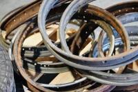 RIMS: A large group of 19" wheels and miscellaneous&nbsp;tyres [Sydney] - 9