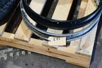 RIMS: A large group of 19" wheels and miscellaneous&nbsp;tyres [Sydney] - 10