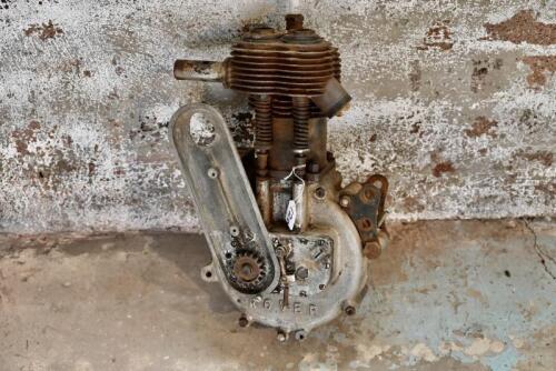 120 · ROVER: Veteran Rover motor, complete with front plates, pulley, cams and decompression lever [Sydney]