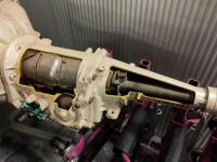 FORD: An interesting cutaway showroom display Ford inline-6 250 2V engine - 7