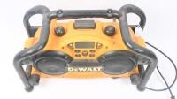 DEWALT: A Dewalt&nbsp;worksite combo radio/charger DC011 18v - 4