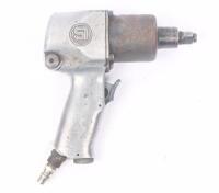 IMPACT TOOL: A Shinano&nbsp;branded air wrench impact tool half inch drive.