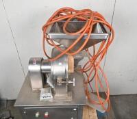 GRINDER: A Daribo&nbsp;grinder model no. DRB-200B 3 phase, 4kw. - 4