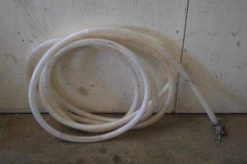 HOSE: A roll of Kinetic 25mm food contact multi purpose pressure hose 190psi. Approx 10m.