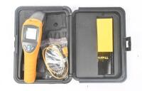 IR THERMOMETER: A Fluke No.561 infrared thermometer, boxed with users manual. - 2