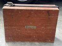 LEVELING: A Starett No.101A levelling instrumet&nbsp;within original wooden box