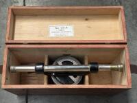 LEVELING: A Starett No.101A levelling instrumet&nbsp;within original wooden box - 3