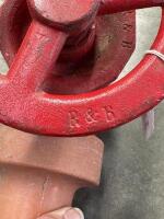 FIRE HYDRANT: A vintage fire hydrants valve, approx 55cm high - 3