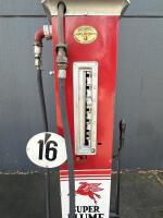 PLUME: A c1930s Gilbert & Barker&nbsp;petrol pump in Super Plume livery - 4