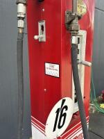 PLUME: A c1930s Gilbert & Barker&nbsp;petrol pump in Super Plume livery - 6