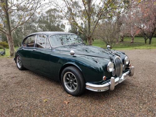 1961 JAGUAR 3.8 MK2 SALOON (with manual gearbox)