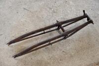 DOUGLAS: Two&nbsp;pairs of veteran Douglas fork blades [Sydney] - 6