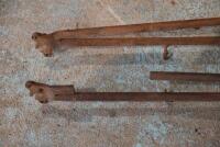 Douglas: A pair of fork blades, circa 1920s, believed to be from a CW/EW mode [Sydney] - 3