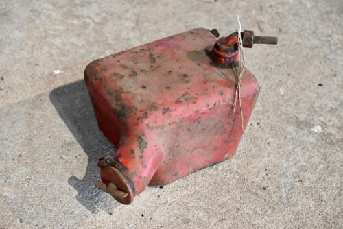 207 · NORTON: A 1930s Norton oil tank complete with cap and valve [Sydney]