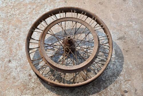 231 · WHEEL: Unidentified 40 spoke wheel with British Hub Company hub [Sydney]