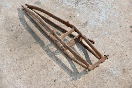 237 · FORKS: A pair of veteran Druid propriety branded front forks, for repair, suit 26" tyre [Sydney]
