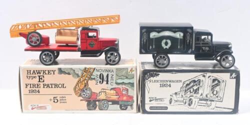 305 · KOVAP RETRO: Set of 2 1:32 scale Tin Kovap Retro models, 1 1924 Hearse, and 1 1924 Hawkeye Type E Fire Patrol Truck, both boxed.