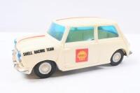 SHELL RACING TEAM MINI: 1:24 scale Shell Australia Racing Team White racing Mini with front mounted friction motor, not boxed.