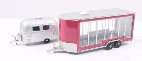 GREENLIGHT: 2 Greenlight Models, 1 Silver and Maroon glass sided transporter trailer, and 1 Silver Airstream caravan, not boxed.
