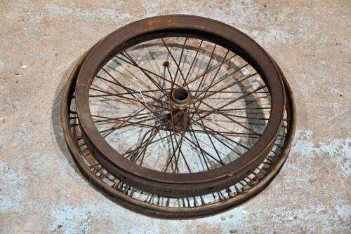 316 · TRIUMPH: A 40 spoke rear wheel for a Triumph TT, 1910-1914 [Sydney]
