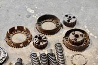 CLUTCH: A group of miscellaneous??????? clutch parts [Sydney] - 2
