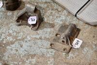 ALLOY: Miscellaneous alloy parts including footboard, magneto bracket, make and model unknown [Sydney] - 3
