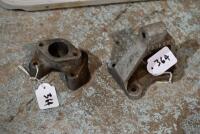 ALLOY: Miscellaneous alloy parts including footboard, magneto bracket, make and model unknown [Sydney] - 4