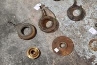 DOUGLAS: A quantity of clutch actuator arms, believed to suit Douglas [Sydney] - 2