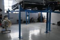 HOIST: A four post 240v hydraulic&nbsp;vehicle hoist 3600kg load capacity, complete with approach ramps and moving dollies. [Location: Mount Waverley] - 8