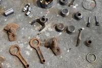 DOUGLAS: A group of lifters, believed to be from a Douglas TS [Sydney] - 4
