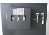 NITROGEN INFLATION: A nitrogen tyre inflation system machine model FS-4000S [Location: Mount Waverly] - 6
