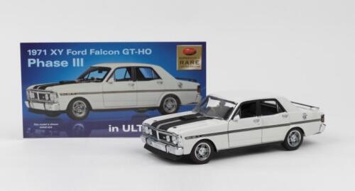 FORD: 1:24 scale Trax Superscale Rare Limited Edition Ultra White 1971 XY Ford Falcon GT-HO Phase III Sedan, one of a limited run of 1800, in fitted box.