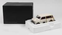 MINI: 1:18 scale Kyosho Cream Austin Mini Traveller, boxed.