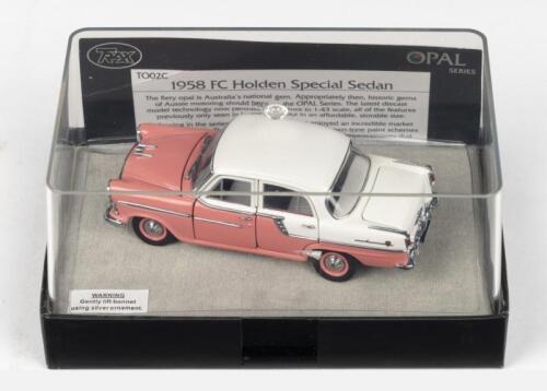 TRAX OPAL: 1:43 Trax Opal Series TO 02C Adobe Beige and Terra Glow 2 tone 1958 Holden FC Special Sedan, no C of A, clear case in custom box.