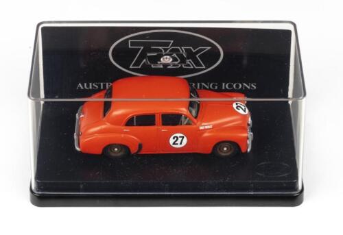 225 · TRAX AUSTRALIAN MOTORING ICONS: 1:43 scale Trax Australian Motoring Icons Series TR15G, Red Des West 1948 Holden 48/215 Sedan No 27, clear case, boxed.