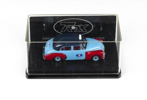 239 · TRAX AUSTRALIAN MOTORING ICONS: 1:43 scale Trax Australian Motoring Icons and Aussie Taxi Series TR15F, 1948 Holden 48/215 RSL Taxi, clear case, boxed.