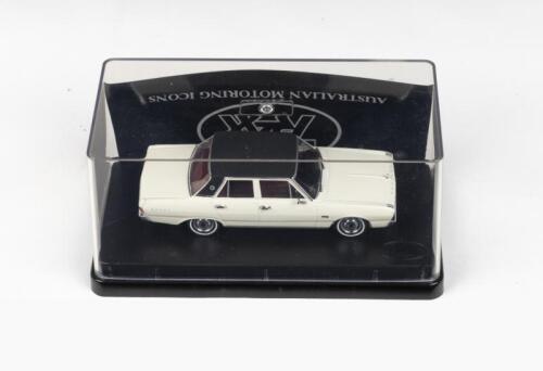 301 · TRAX AUSTRALIAN MOTORING ICONS: 1:43 scale Trax Australian Motoring Icons Series TR92, Alpine White with Black vinyl roof 1970 Chrysler VG Valiant Regal Sedan, clear case, boxed.