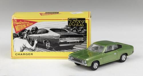 402 · TRAX AUSTRALIAN MOTORING HISTORY: 1:43 scale Trax Australian Motoring History series TR11 Metallic Green 1971 Valiant 770 Charger, boxed.