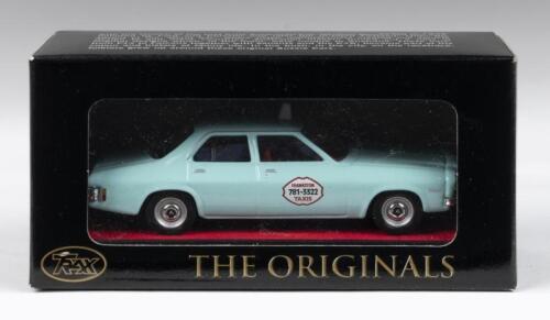 464 · TRAX AUSSIE TAXI SERIES: 1:43 scale Trax Australian Motoring Legends Originals Aussie Taxi Series TR17K Light Blue 1972 Holden HQ Belmont Frankston Radio Cabs Taxi, clear display boxed.