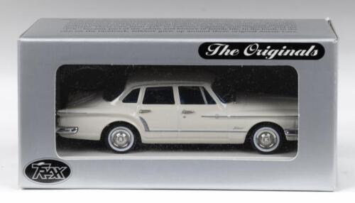 TRAX THE ORIGINALS 1:43 scale Trax The Originals series TR35 White 1962 Chrysler "R" Series Valiant Sedan, clear display boxed.