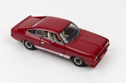 CHRYSLER: 1:24 scale Trax Chrysler VK White Knight Charger, finished in Amarante Red and white markings, with white and red striped interior, one of a limited edition, in fitted box.