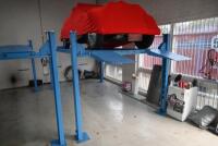 HOIST: A four post 240v hydraulic&nbsp;vehicle hoist 3600kg load capacity, complete with approach ramps and moving dollies. [Location: Mount Waverley] - 7