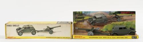 VW K.D.F.: A original Dinky Toys Volkswagen K.D.F. with 50 m.m P.A.K. Anti-Tank gun No. 617, within original box and display card