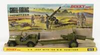 JEEP/HOWITZER: A Dinky Toys No. 615 US Jeep with 105 mm Howitzer, within original box and display card, model in superb&nbsp;condition&nbsp; - 2