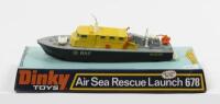 RESCUE BOAT: A Dinky Toys No. 678 Air Sea Rescue Launch Boat in RAF livery within original plastic bubble packaging, made in England by Meccano Ltd - 4